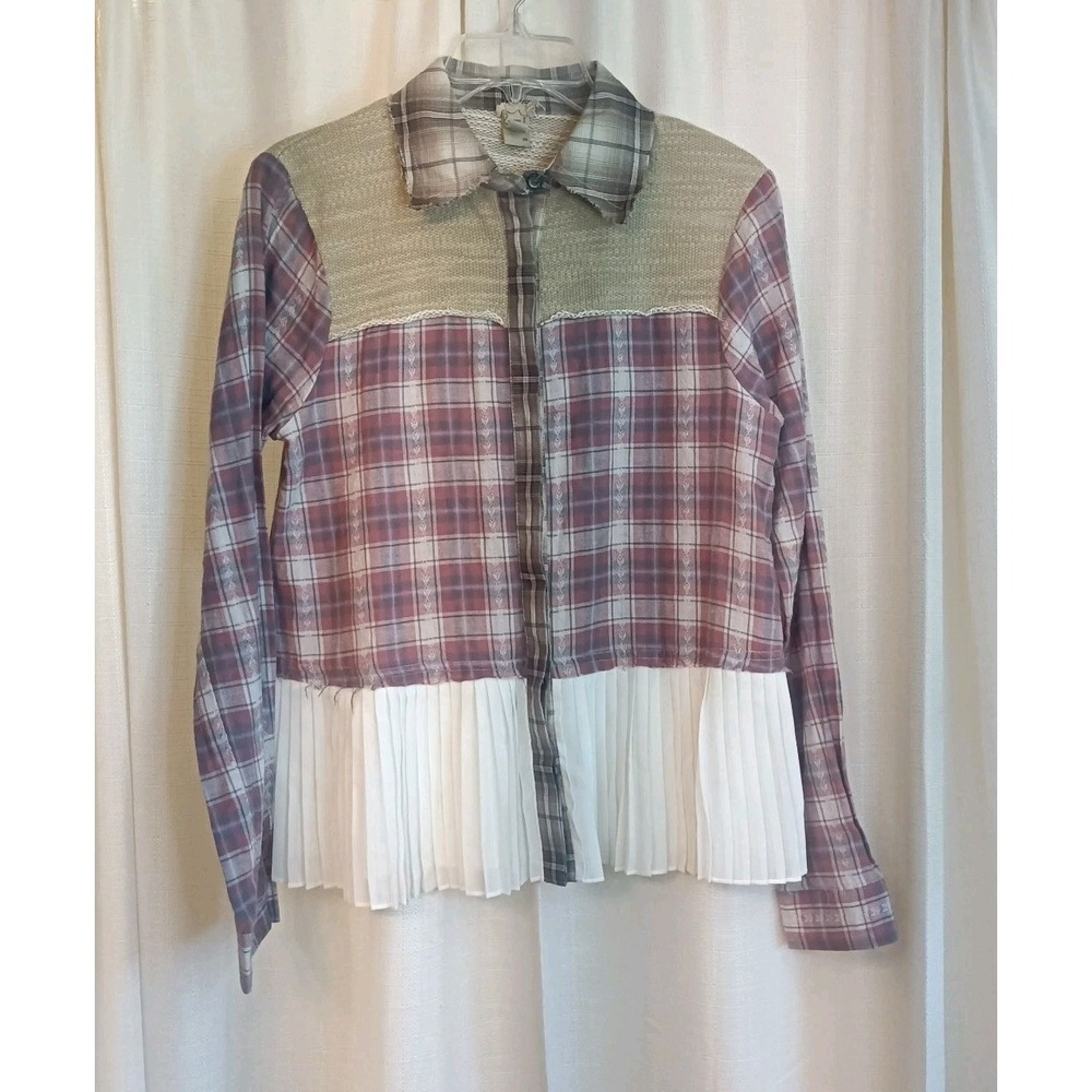 Gimmicks Women's Size S Mixed Media Plaid Pleated Long‎ Sleeve Button Up Top
